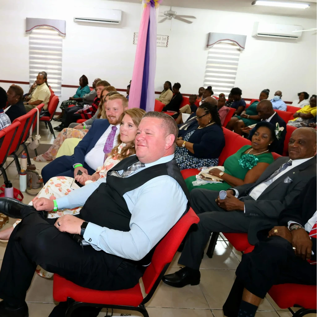 Tabernacle Baptist Church, congratulated by Minister Moxey for its work in the community Tabernacle Baptist Church, congratulated by Minister Moxey for its work in the community