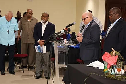 Prime Minister Davis Meets with Clergy on Crime