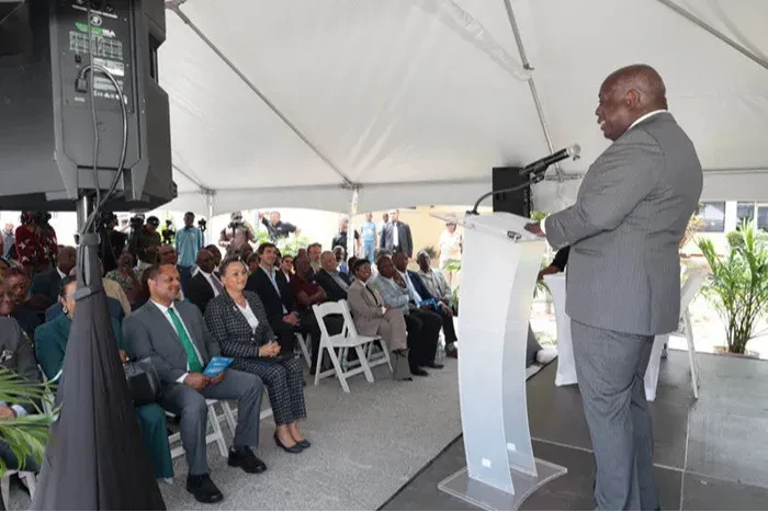 PM Davis: New Solar Power PPA is ‘a bold step forward’