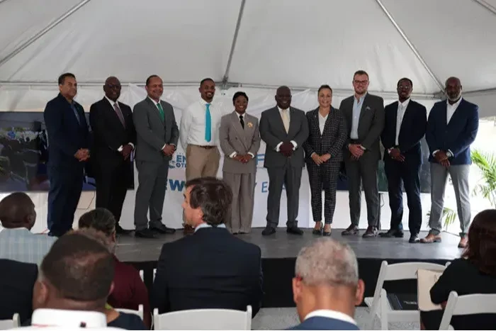 PM Davis: New Solar Power PPA is ‘a bold step forward’