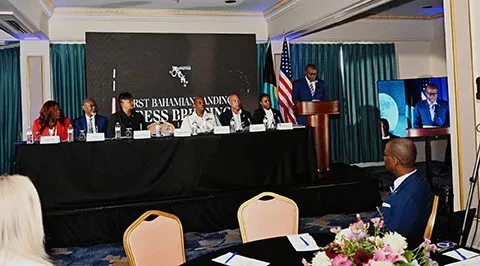 Bahamas to host SpaceX Falcon 9 rocket booster landings