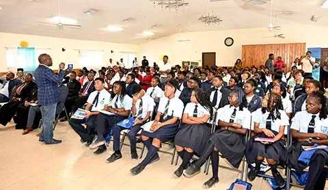 Leveraging the Power of AI DPM Cooper broaches the topic with students at Exuma Career College Entrepreneurship Expo