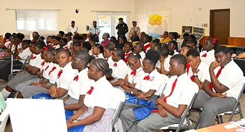 Leveraging the Power of AI DPM Cooper broaches the topic with students at Exuma Career College Entrepreneurship Expo