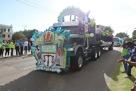 Colour, Pageantry of the Public Service Week Float Parade