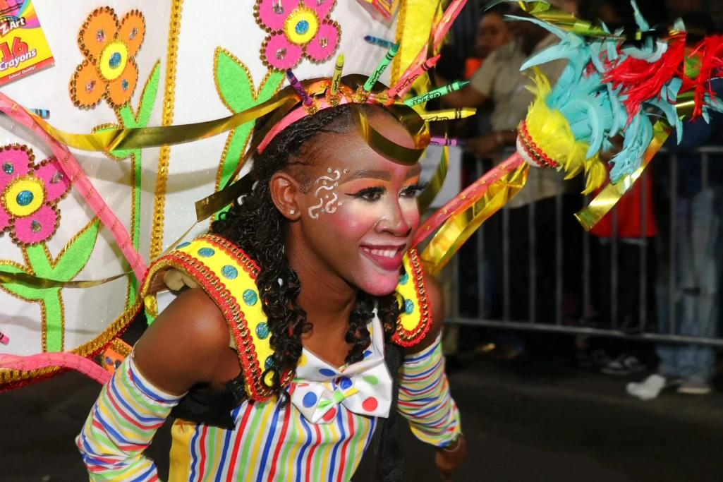 PM Davis and Cabinet Ministers join in with thousands to cheer on the 2025 Junior Junkanoo Parade