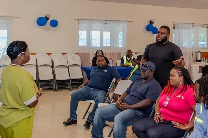 Energy and Transport Minister continues BPL Staff Listening Tour, and inspects BPL network in Exuma