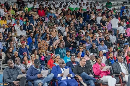 MOYSC sets the Yuletide Season in motion with its National Christmas Tree Lighting Ceremony in Rawson Square
