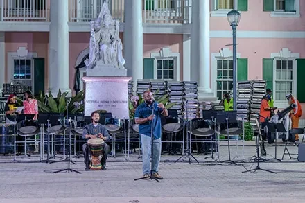 MOYSC sets the Yuletide Season in motion with its National Christmas Tree Lighting Ceremony in Rawson Square