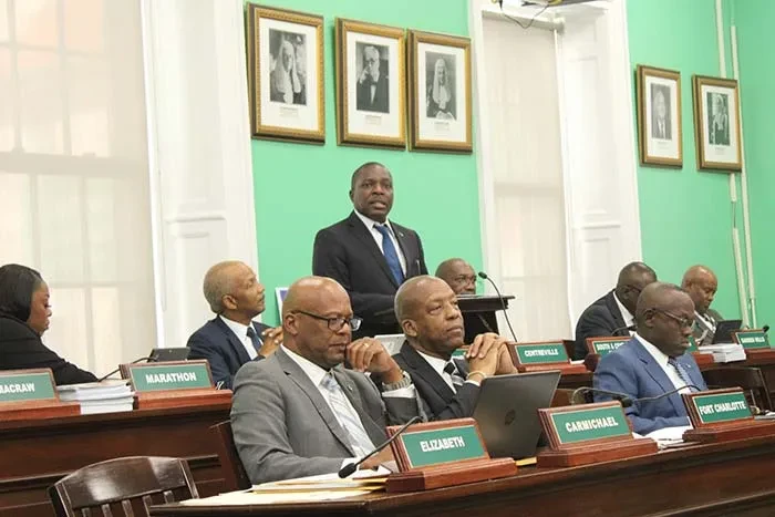 Debate Commences on Veterinary Medicine Bill