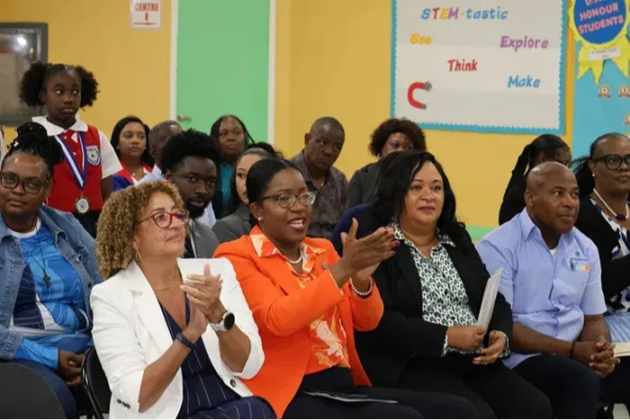 Junior Sailing Program youth meet CARICOM Assistant Secretary General Elizabeth Solomon