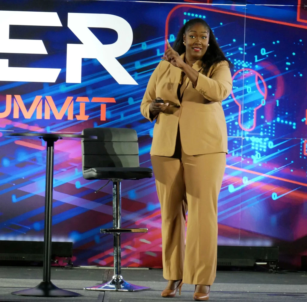 Sametria McKinney, Director of CIRT-BS, presenting at the ALIV Business Cyber Security Summit 2025.