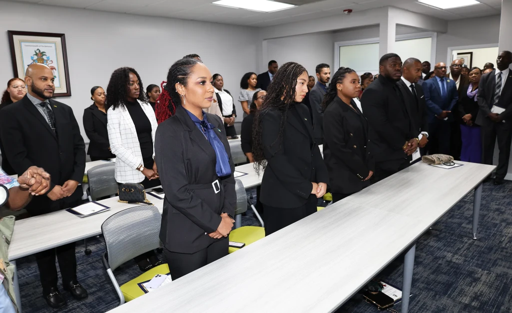 Young, aspiring diplomats