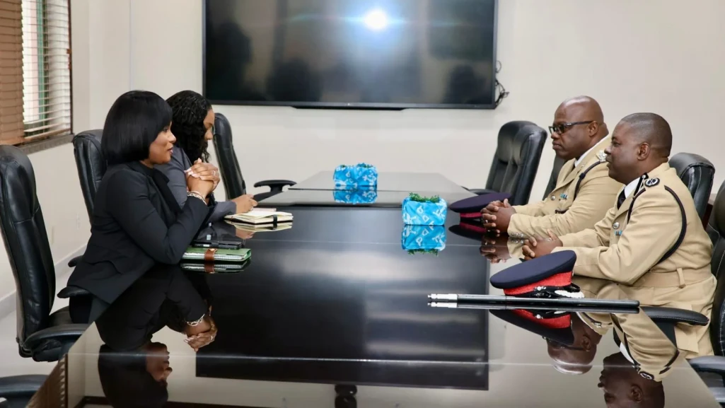 New GB police chief makes courtesy call on the Minister for Grand Bahama
