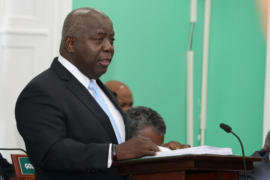 Prime Minister Davis: VAT to be reduced to five percent on ‘a range of products that are crucial for the well-being of our citizens’ Prime Minister Davis: VAT to be reduced to five percent on ‘a range of products that are crucial for the well-being of our citizens’